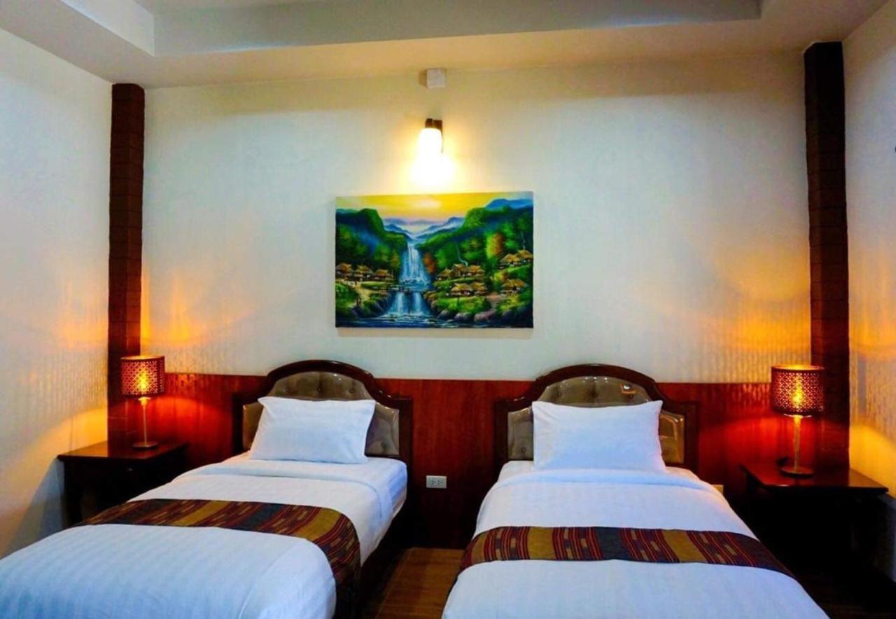 Punyin Hotel Inthanon -ปั้นหยิ่น โฮเทล Chom Thong Eksteriør billede