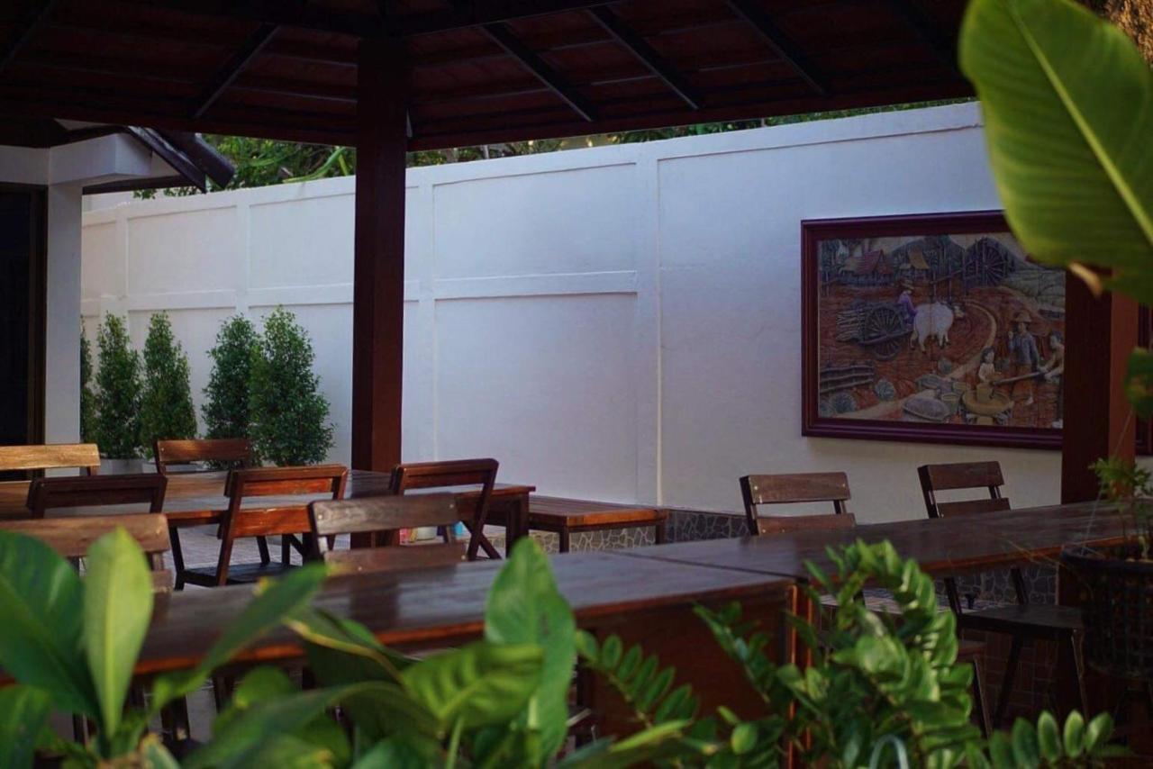 Punyin Hotel Inthanon -ปั้นหยิ่น โฮเทล Chom Thong Eksteriør billede
