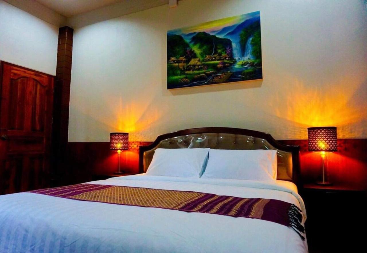 Punyin Hotel Inthanon -ปั้นหยิ่น โฮเทล Chom Thong Eksteriør billede