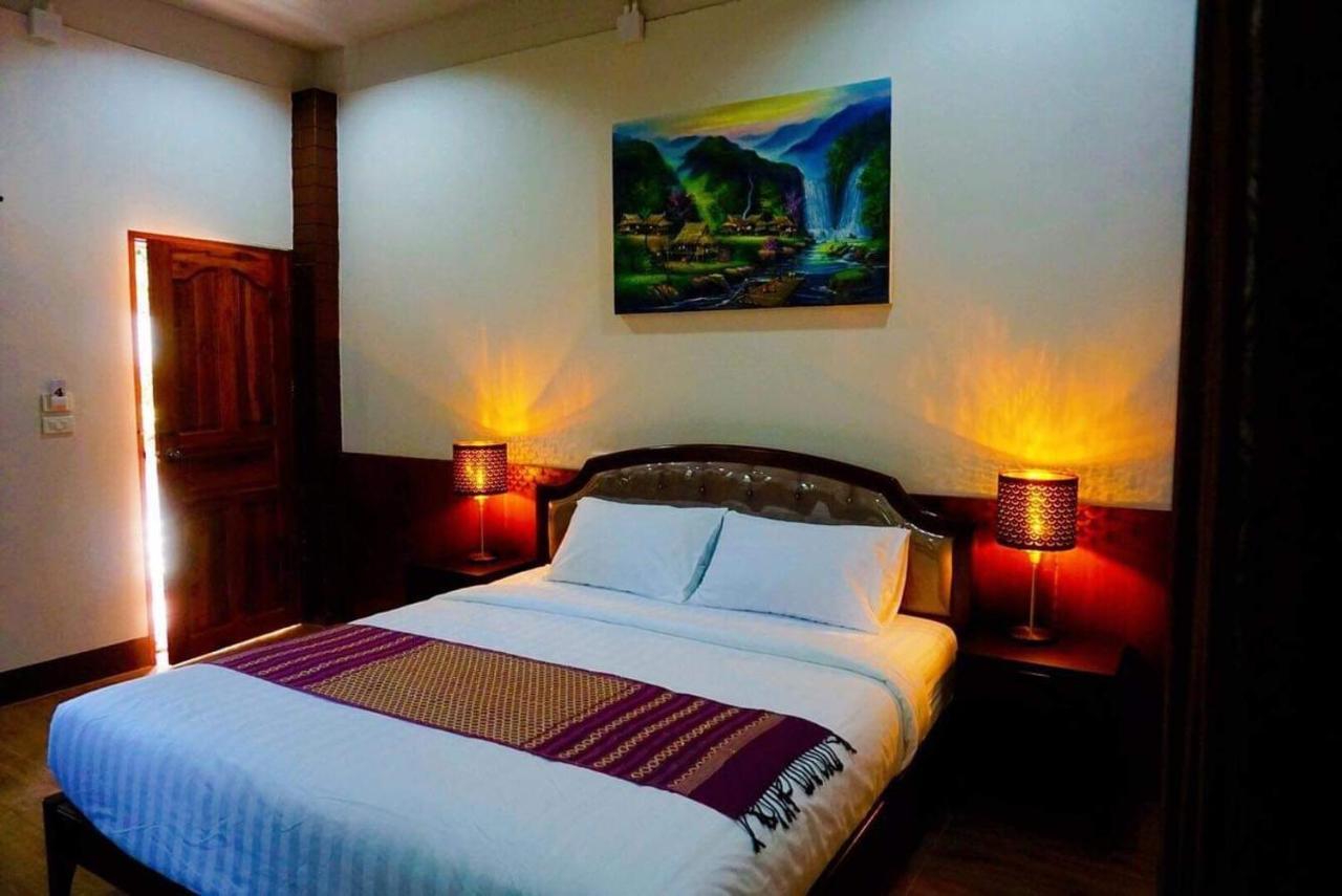 Punyin Hotel Inthanon -ปั้นหยิ่น โฮเทล Chom Thong Eksteriør billede
