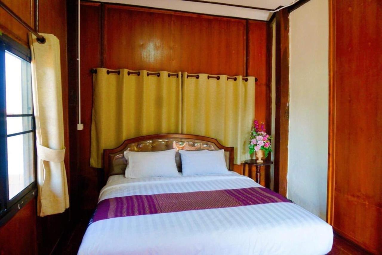 Punyin Hotel Inthanon -ปั้นหยิ่น โฮเทล Chom Thong Eksteriør billede